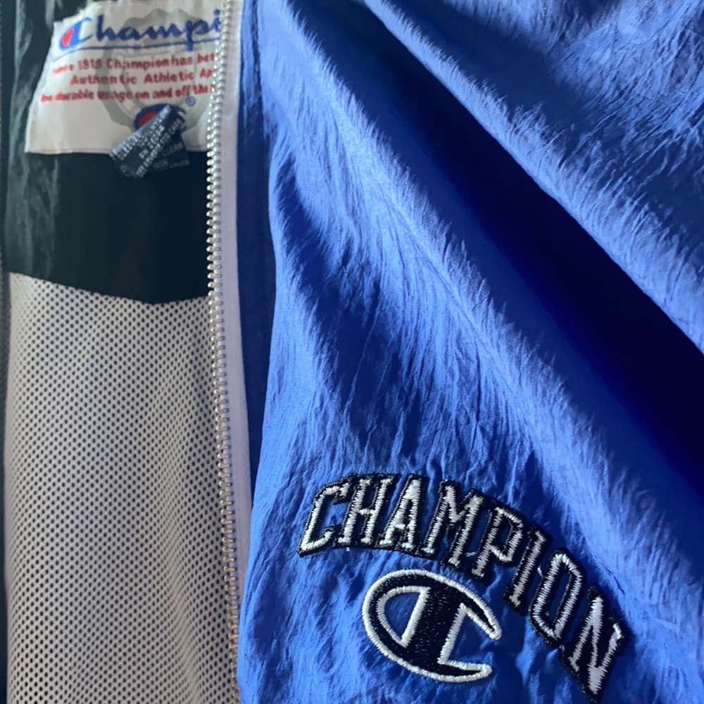 Windbreaker - image 1